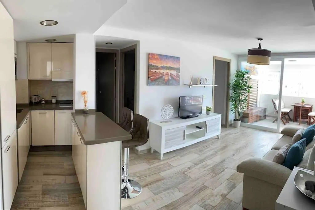 شقة Precioso Apartamento Con Vistas Al Mar إِستيبونا